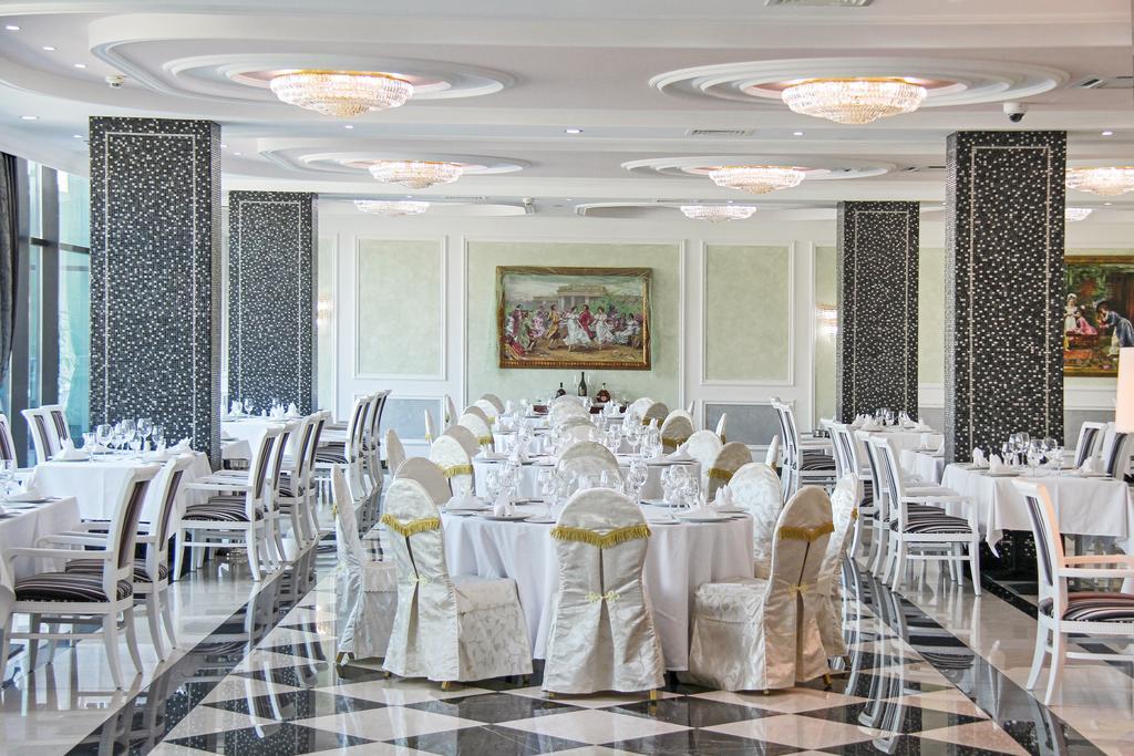 A Hoteli - Hotel Sloboda Sabac Ngoại thất bức ảnh