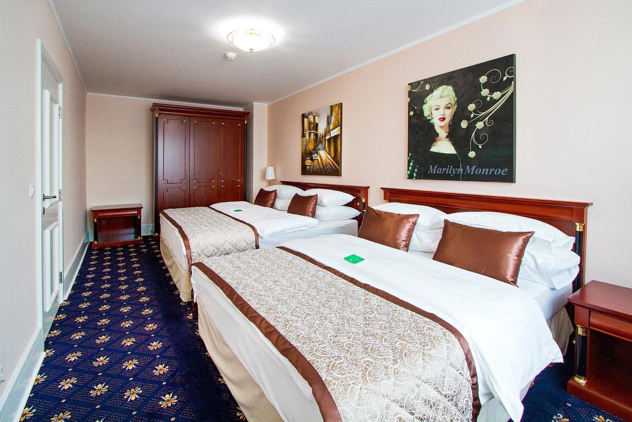 A Hoteli - Hotel Sloboda Sabac Phòng bức ảnh